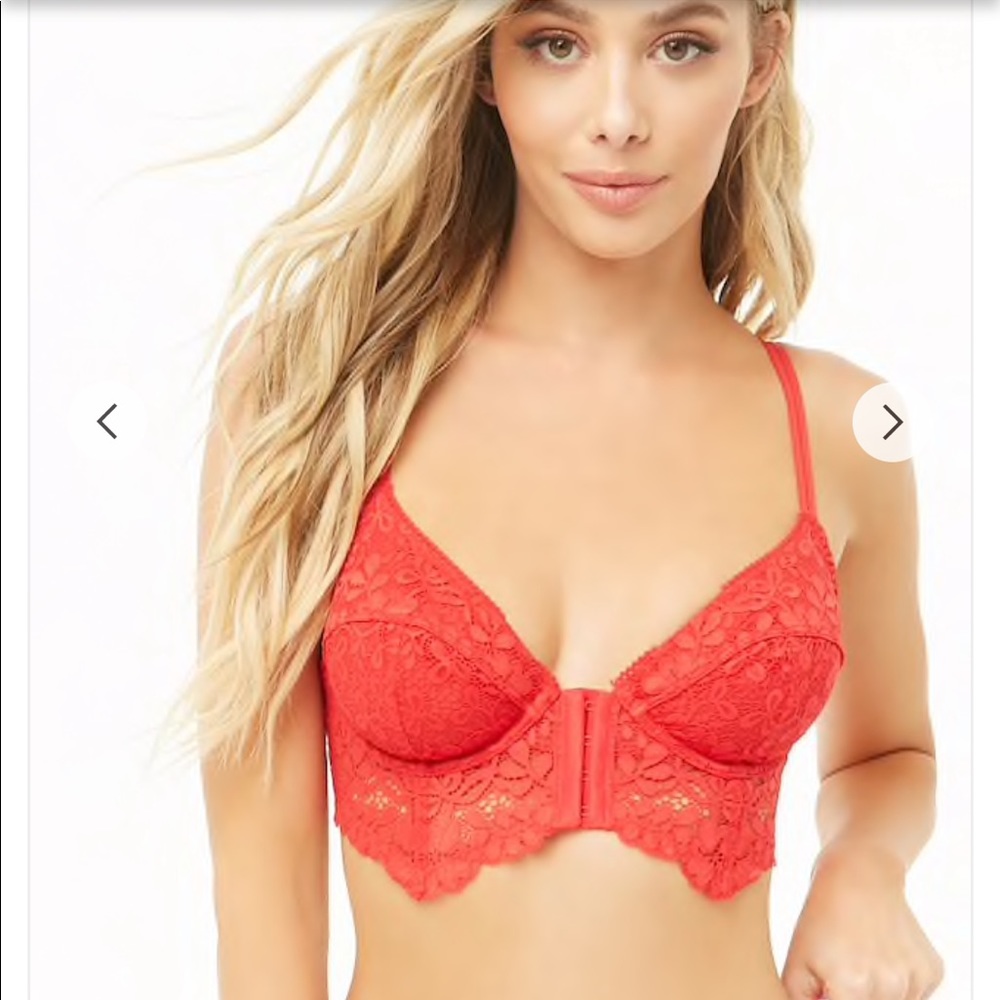 NWT scalloped lace bralette